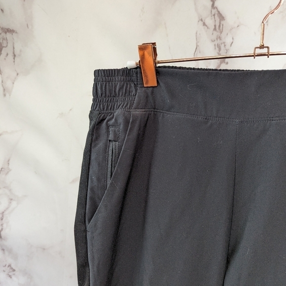 Athleta Jogger Womens 6 Small Black Lined Jersey Brooklyn Ankle Pants - Picture 2 of 13